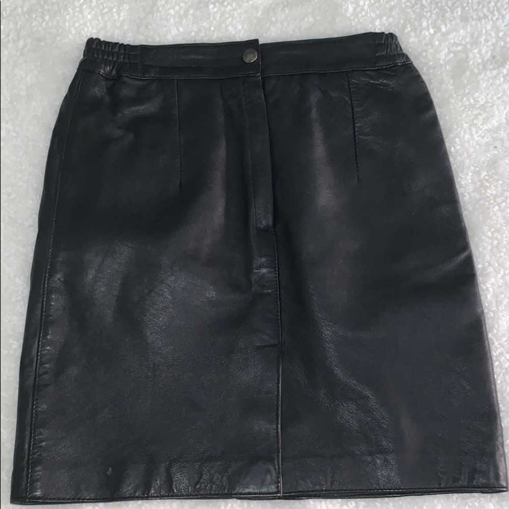 Leather skirt